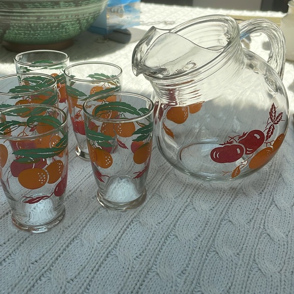 VTG 1950s Anchor Hocking 40oz Juice pitcher & five 4oz glasses orange tomato - Picture 4 of 11